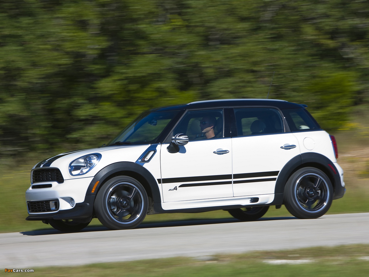 Mini Cooper S Countryman All4 US-spec (R60) 2010–13 pictures (1280 x 960)