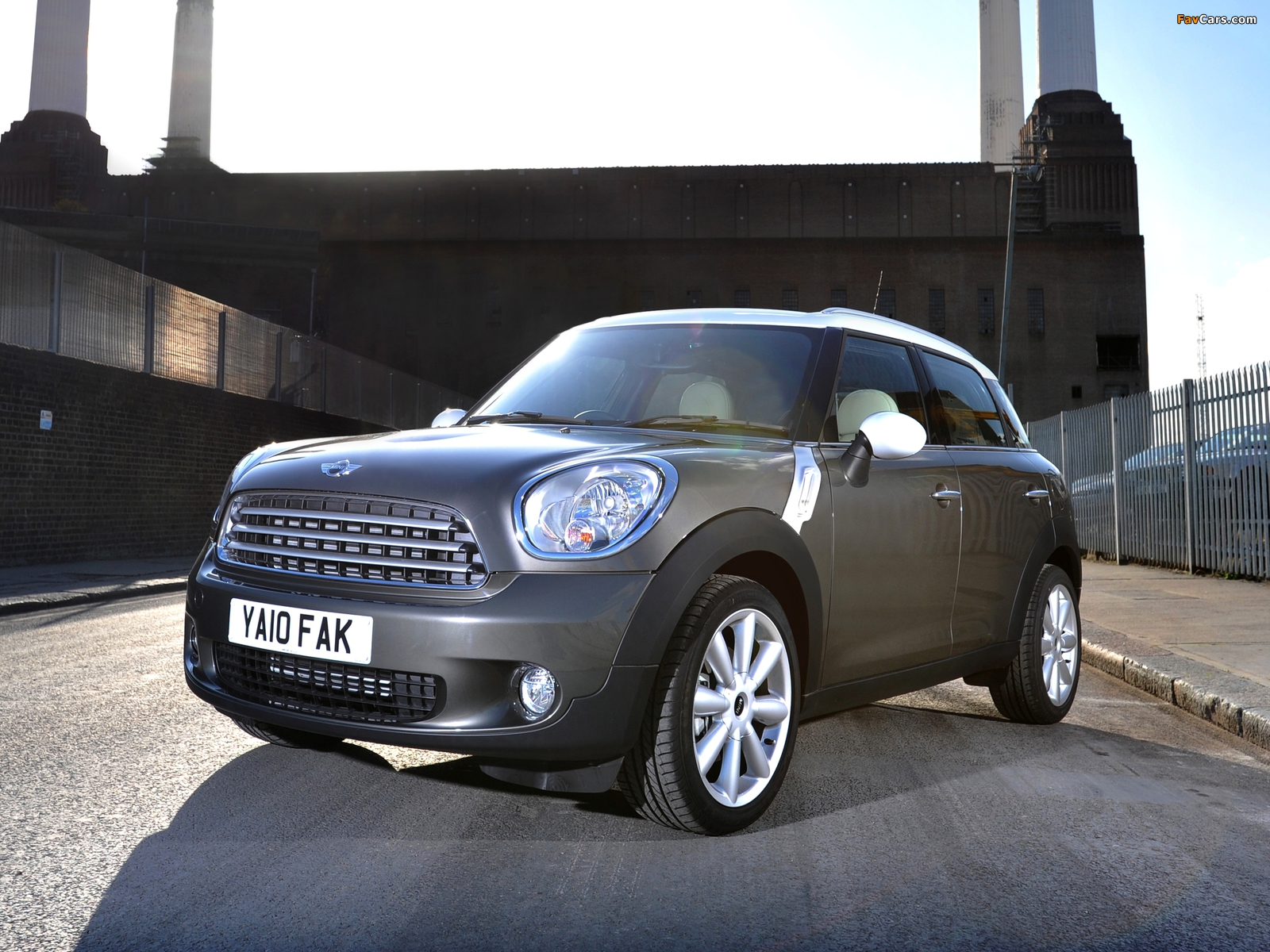 Mini Cooper D Countryman UK-spec (R60) 2010–13 pictures (1600 x 1200)