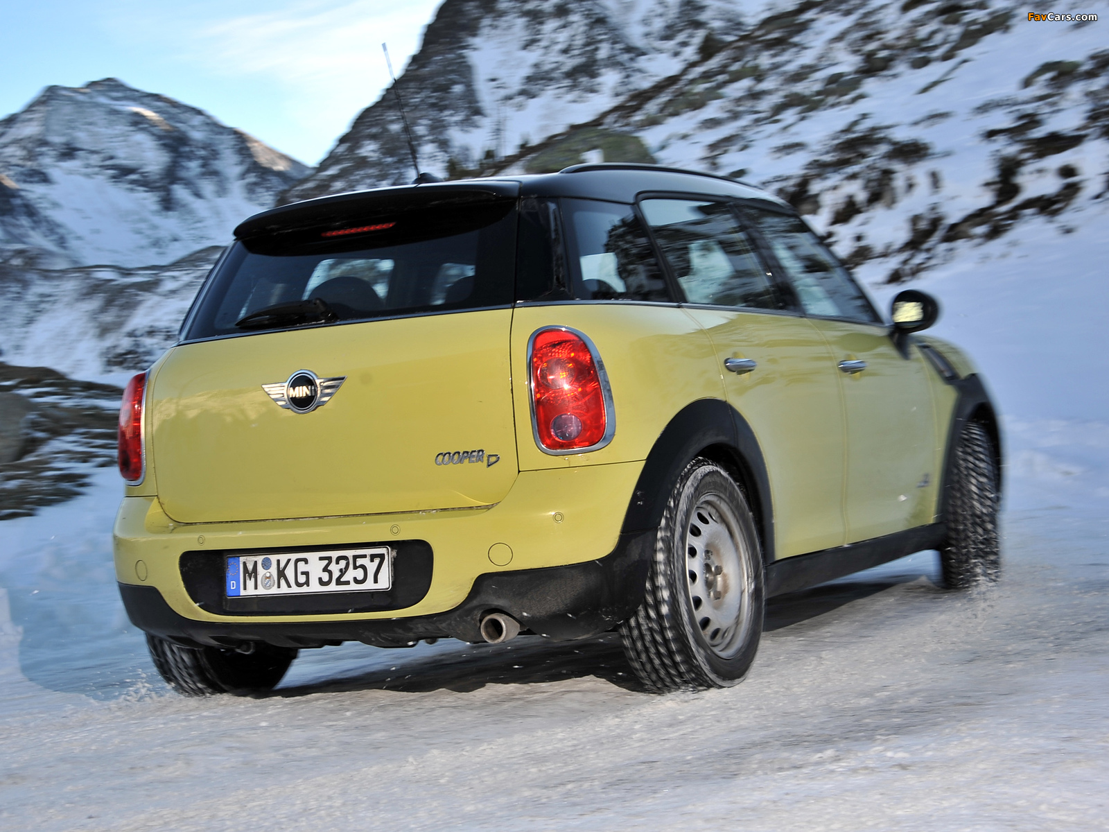 Mini Cooper D Countryman All4 (R60) 2010–13 wallpapers (1600 x 1200)