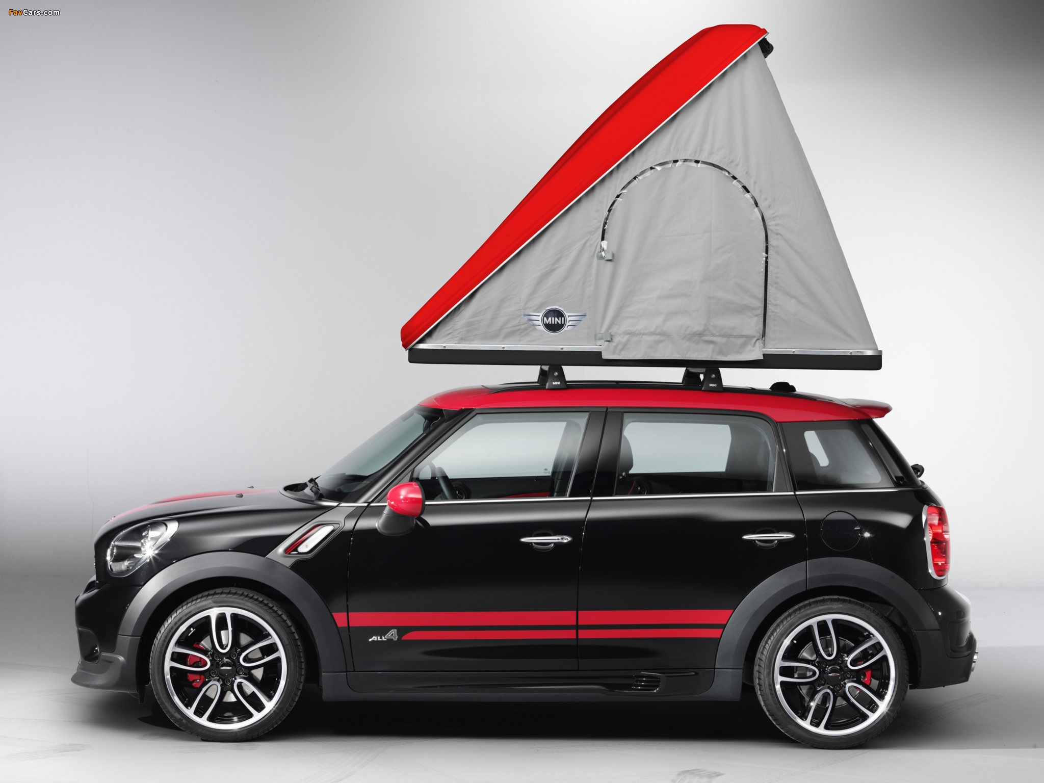 Mini Cooper S Countryman All4 Accessorized (R60) 2010 wallpapers (2048 x 1536)