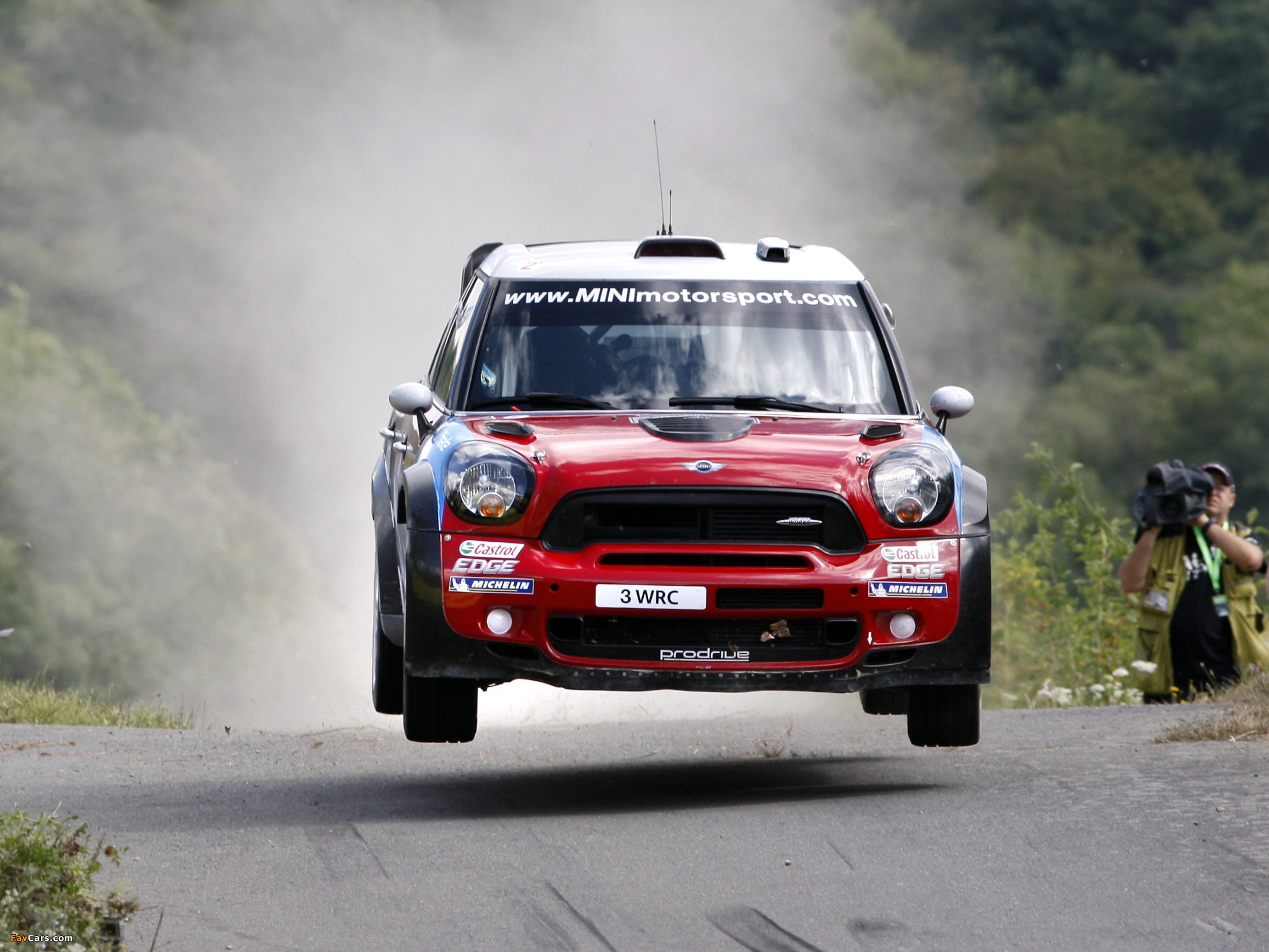 Mini John Cooper Works Countryman WRC (R60) 2011–12 pictures (2048 x 1536)