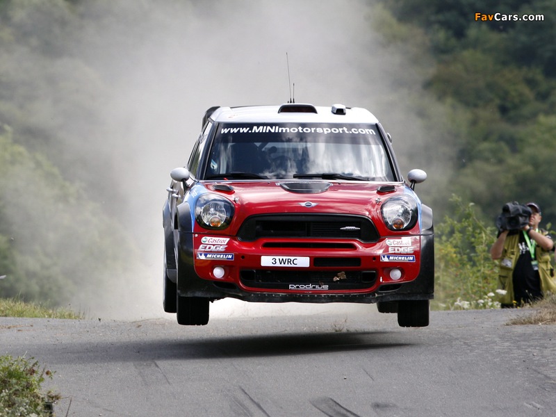 Mini John Cooper Works Countryman WRC (R60) 2011–12 pictures (800 x 600)