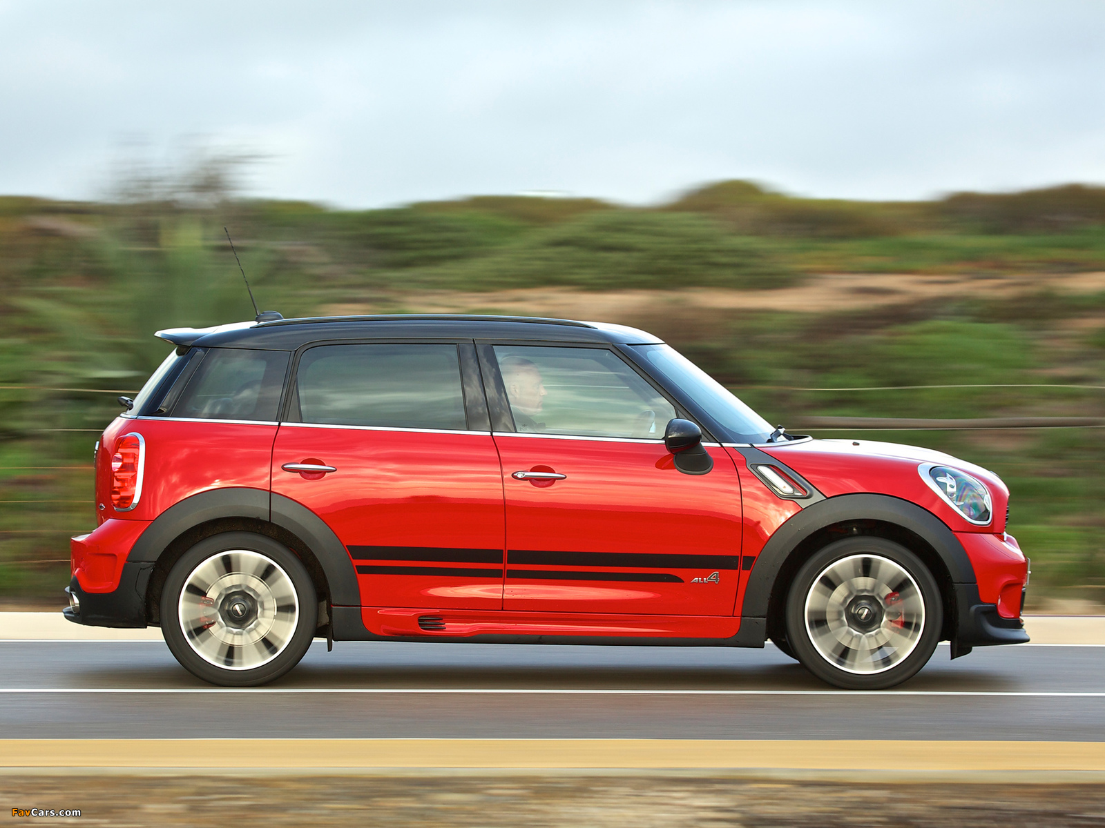 Mini John Cooper Works Countryman UK-spec (R60) 2012 photos (1600 x 1200)