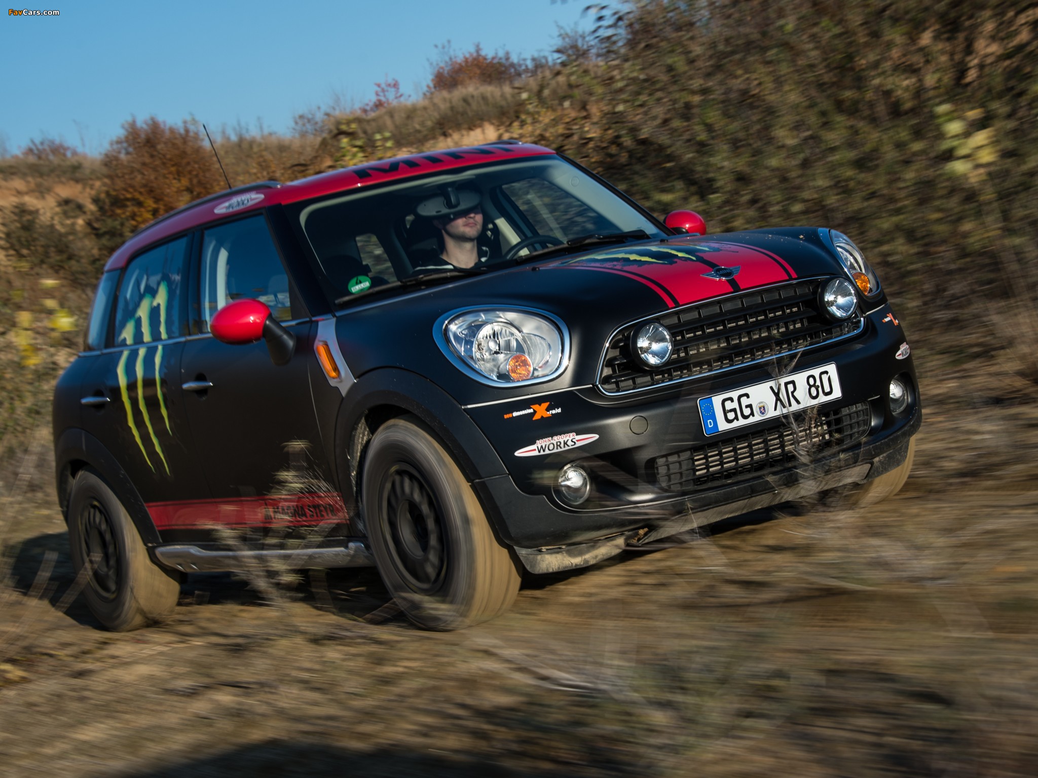 Mini Countryman Dakar Service Vehicle (R60) 2013 wallpapers (2048 x 1536)