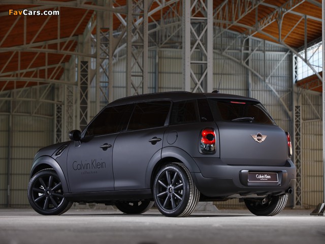 Photos of Mini Cooper Countryman Black Edition by Calvin Klein (R60) 2010 (640 x 480)