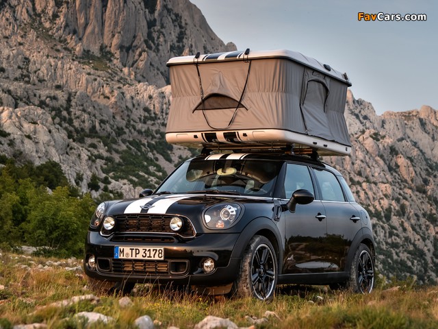 Photos of Mini Cooper S Countryman All4 Accessorized (R60) 2010 (640 x 480)