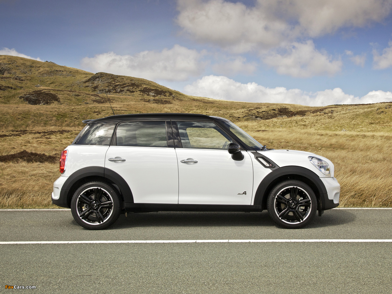 Pictures of Mini Cooper SD Countryman All4 UK-spec (R60) 2011–13 (1280 x 960)