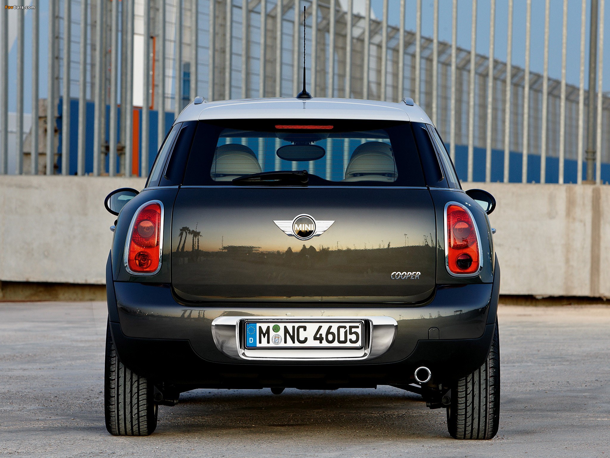 Mini Cooper Countryman (R60) 2010–13 wallpapers (2048 x 1536)