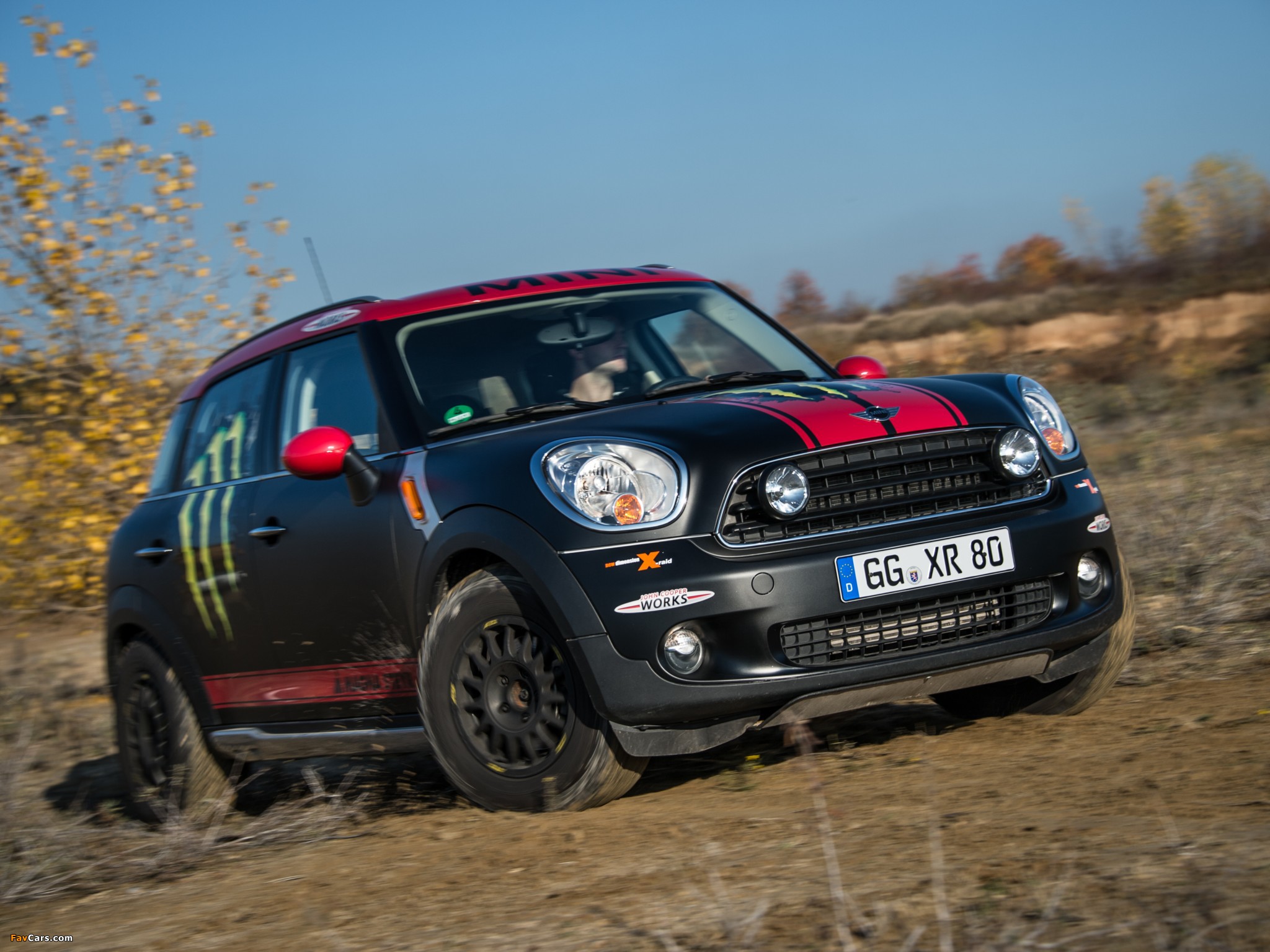 Mini Countryman Dakar Service Vehicle (R60) 2013 wallpapers (2048 x 1536)