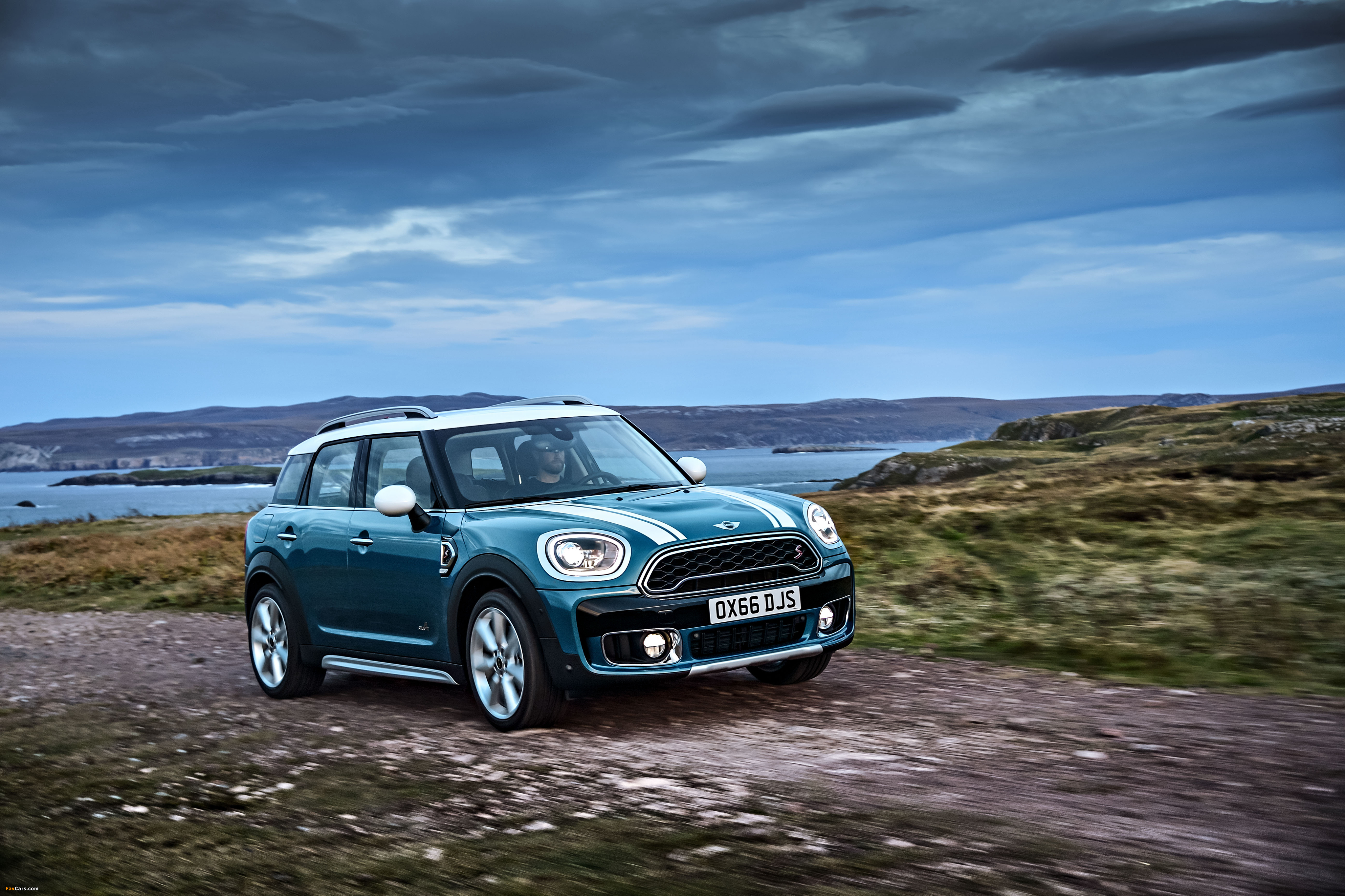 MINI Cooper S Countryman ALL4 Exterior Optic Pack (F60) 2017 wallpapers (4096 x 2731)