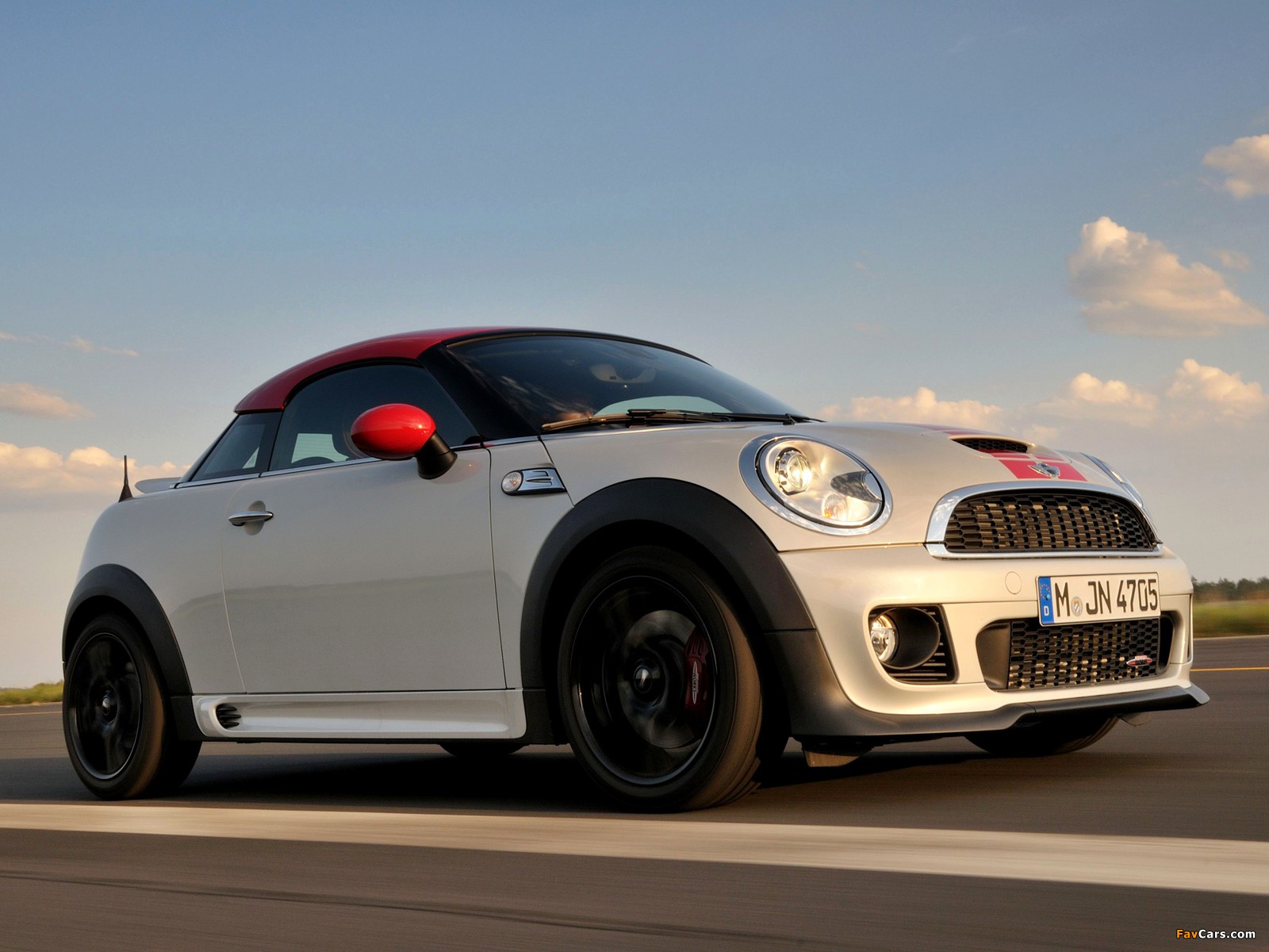Images of MINI John Cooper Works Coupe (R58) 2011 (1600 x 1200)