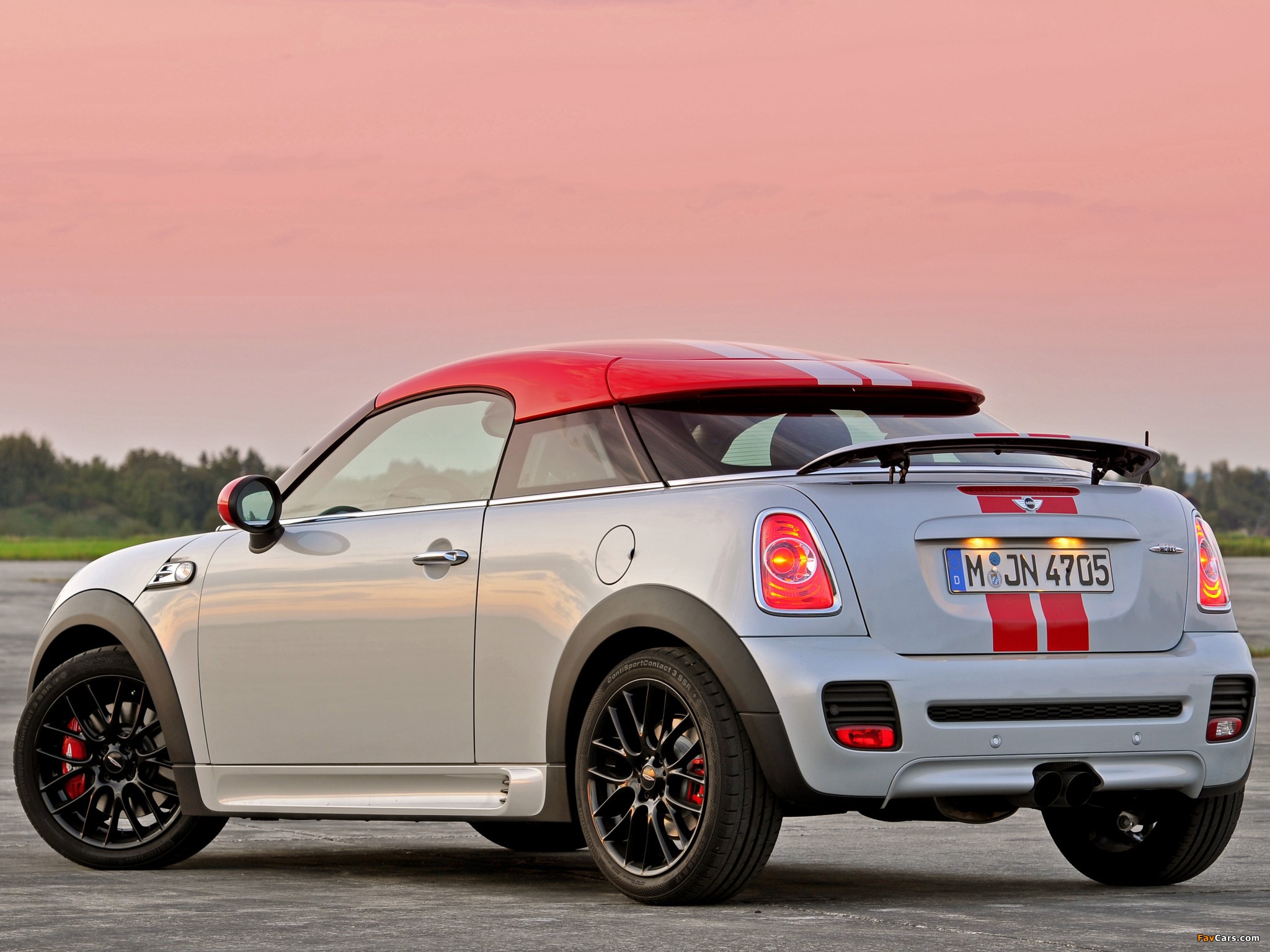 Images of MINI John Cooper Works Coupe (R58) 2011 (2048 x 1536)