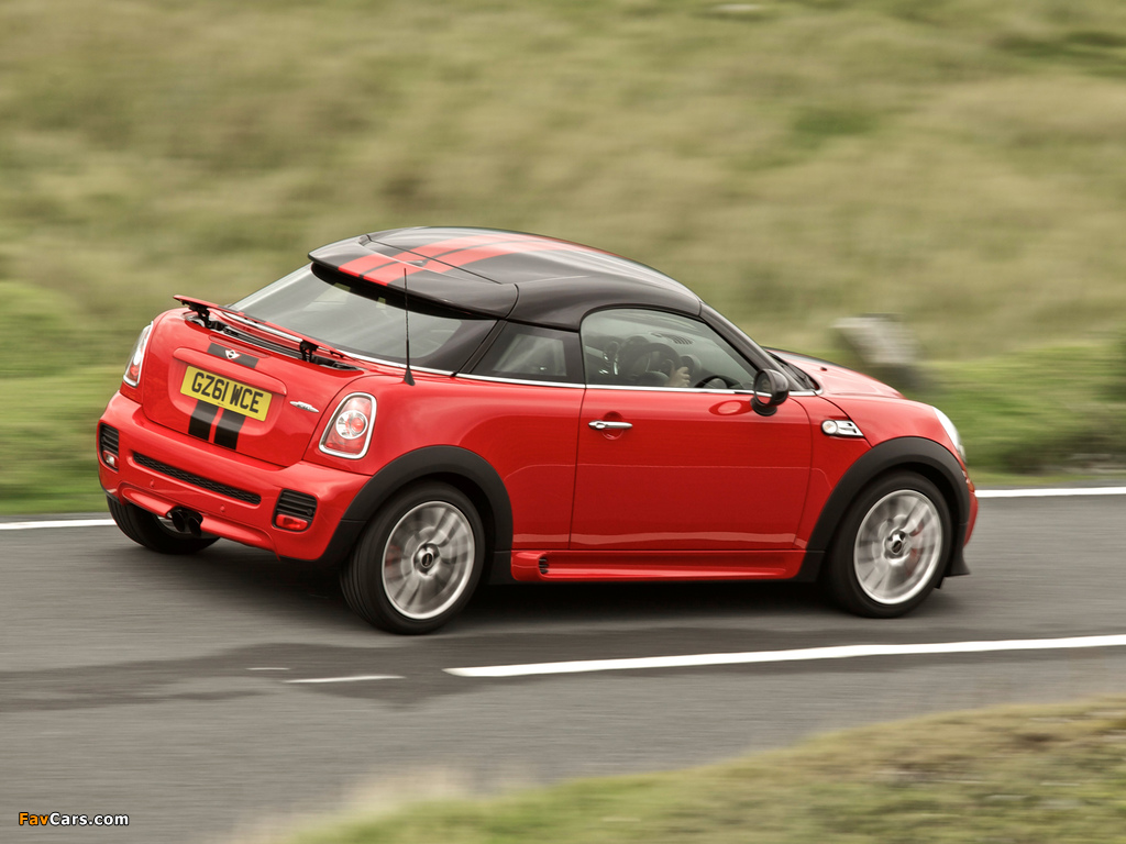 Images of MINI John Cooper Works Coupe UK-spec (R58) 2011 (1024 x 768)