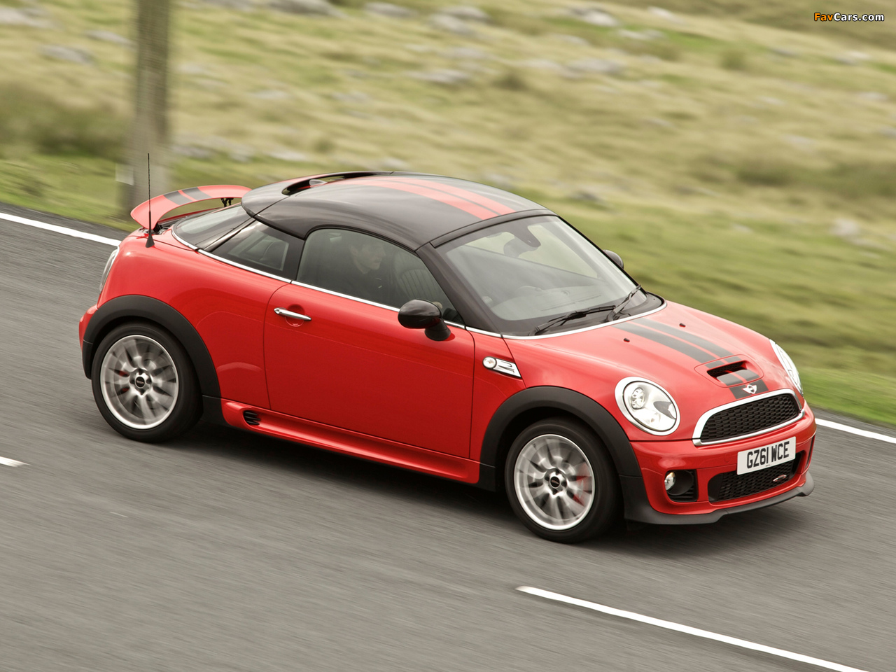 MINI John Cooper Works Coupe UK-spec (R58) 2011 photos (1280 x 960)