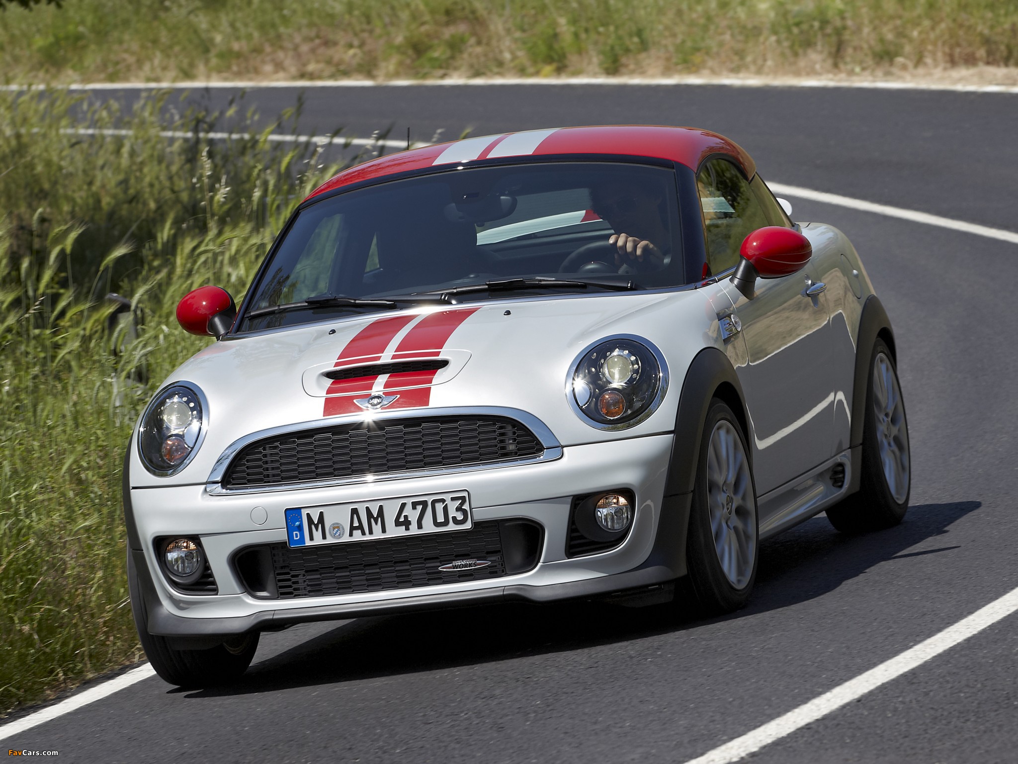 Photos of MINI John Cooper Works Coupe (R58) 2011 (2048 x 1536)