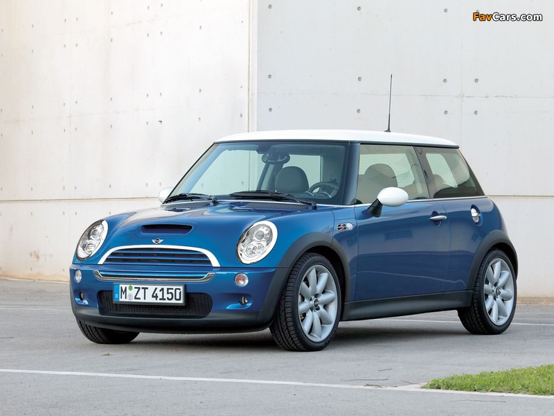 Images of Mini Cooper S (R53) 2004–06 (800 x 600)