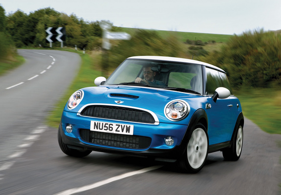 Images of Mini Cooper S UK-spec (R56) 2006–10