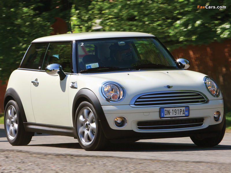 Images of Mini Cooper Abbey Road (R56) 2008 (800 x 600)