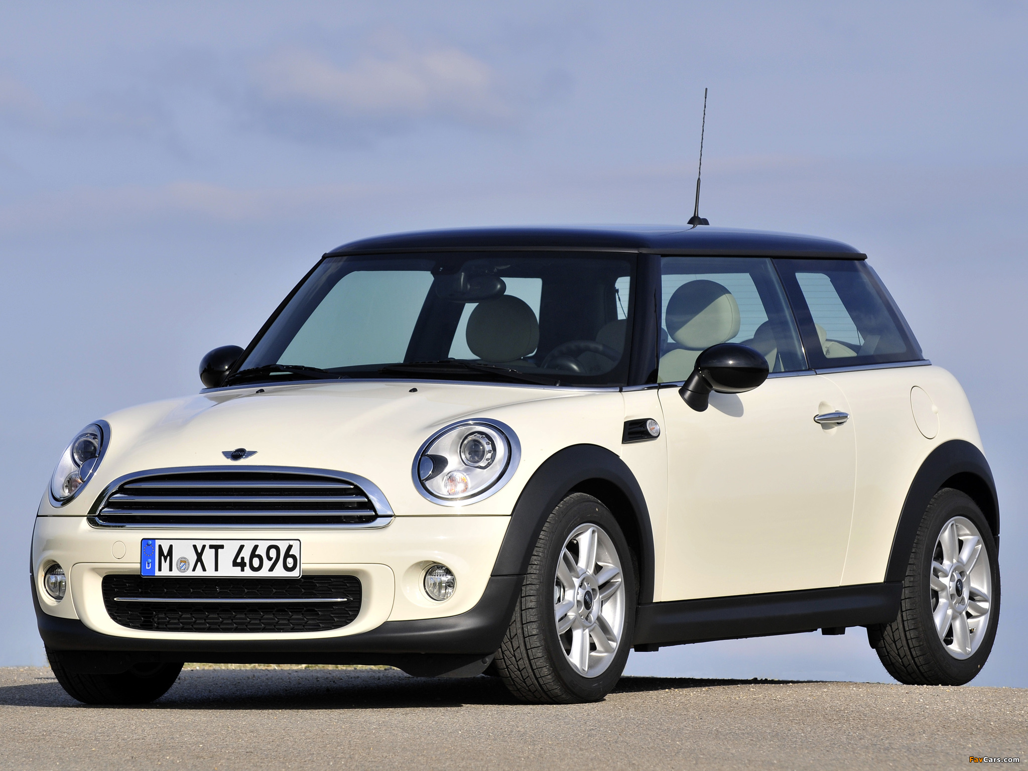 Images of Mini Cooper D (R56) 2010–14 (2048 x 1536)