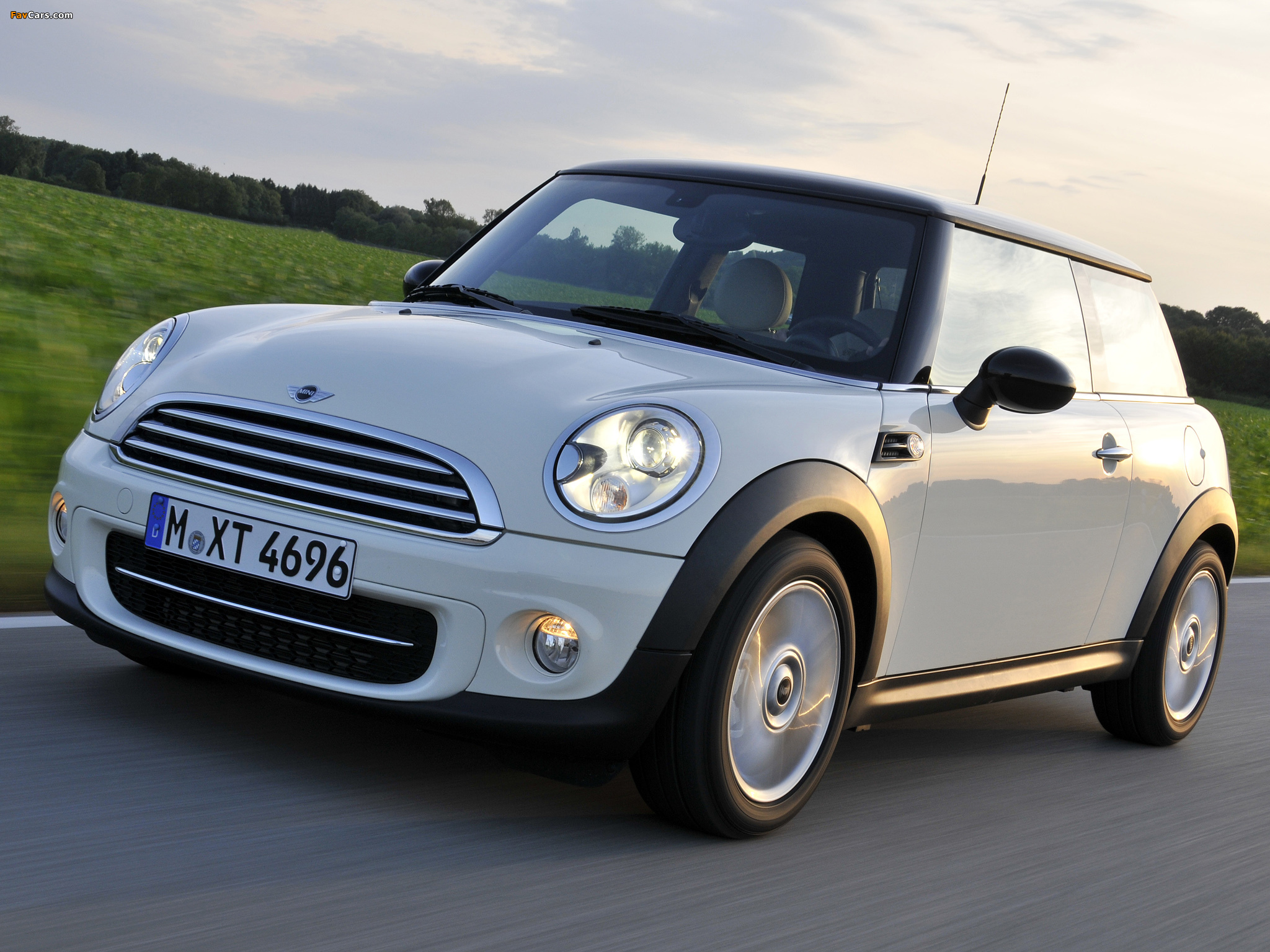 Images of Mini Cooper D (R56) 2010–14 (2048 x 1536)