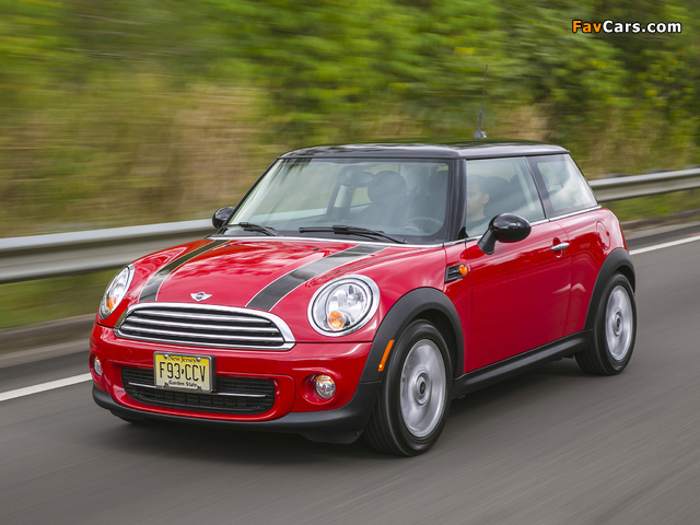 Images of Mini Cooper US-spec (R56) 2010–14 (640 x 480)