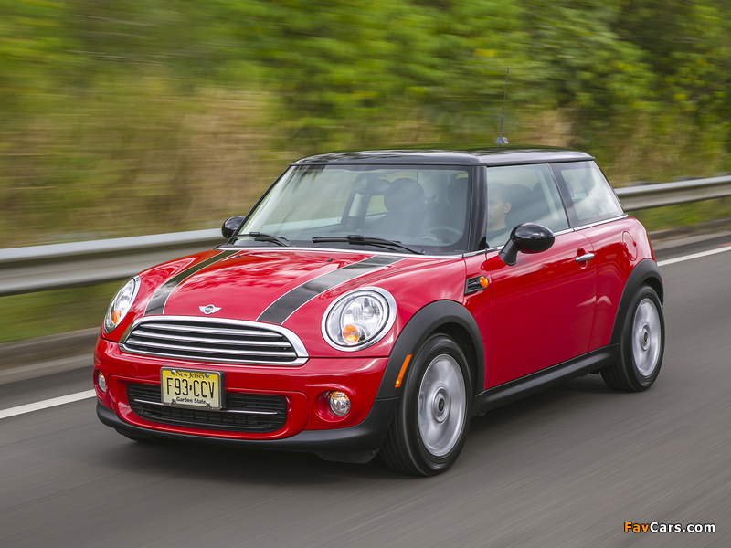 Images of Mini Cooper US-spec (R56) 2010–14 (800 x 600)