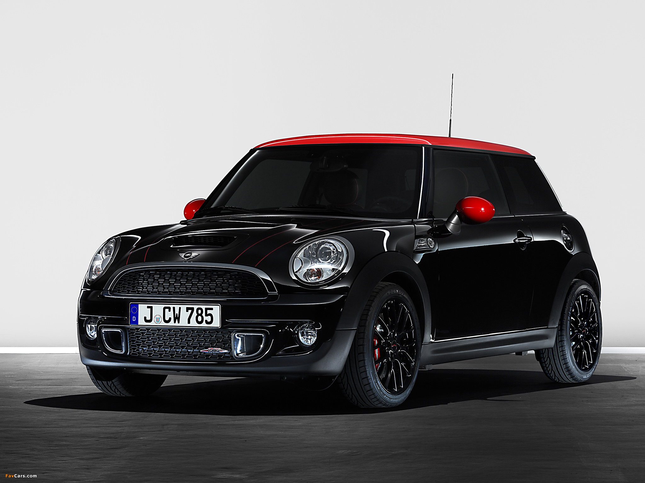 Images of Mini John Cooper Works (R56) 2010–14 (2048 x 1536)