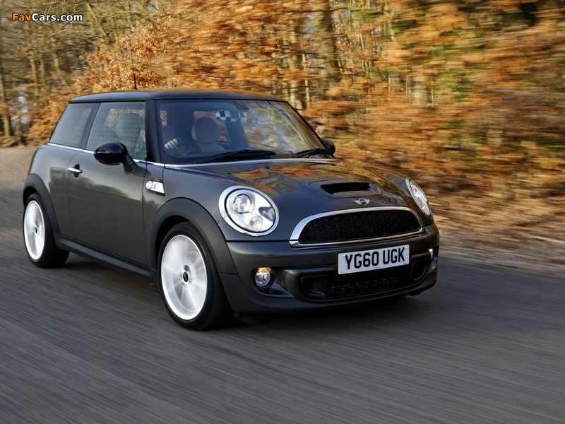 Images of Mini Cooper S UK-spec (R56) 2010–14 (800 x 600)