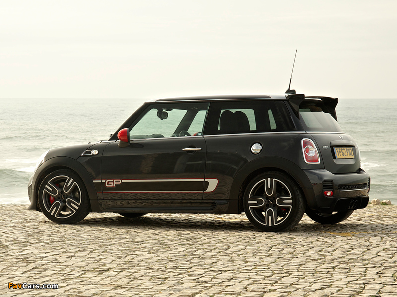 Images of Mini John Cooper Works GP UK-spec (R56) 2012 (800 x 600)