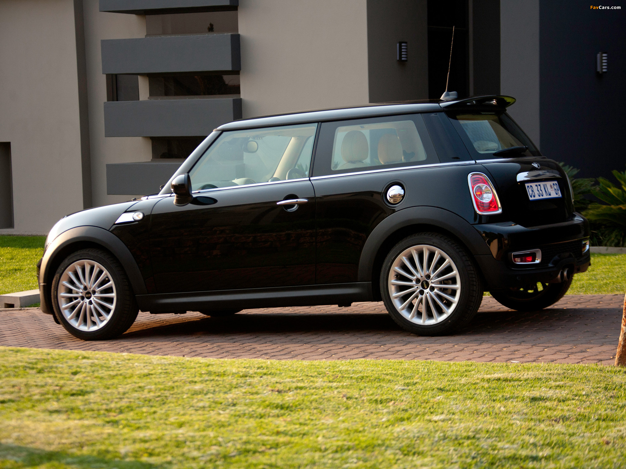 Images of Mini Cooper S Inspired by Goodwood ZA-spec (R56) 2012 (2048 x 1536)