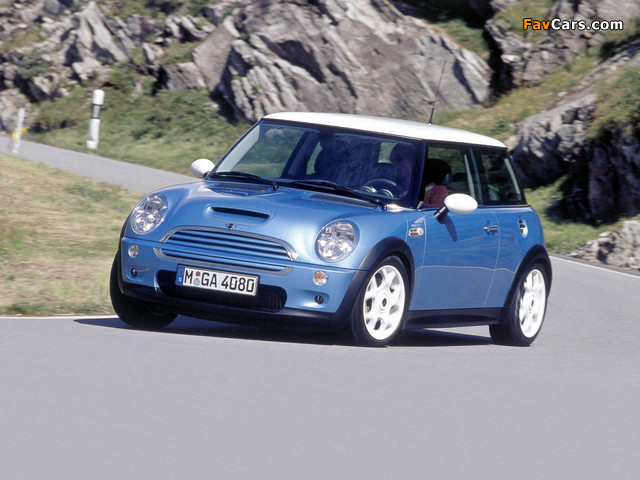 Mini Cooper S (R53) 2001–04 images (640 x 480)
