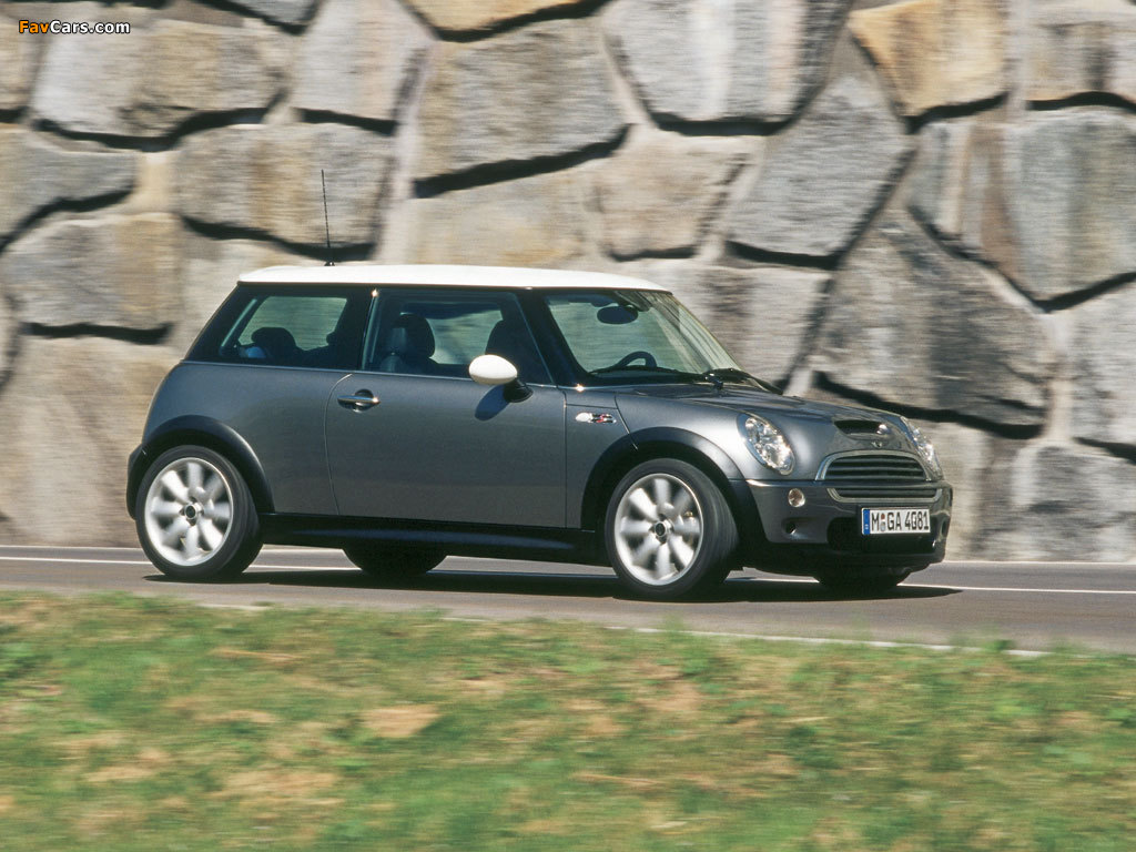 Mini Cooper S (R53) 2001–04 wallpapers (1024 x 768)