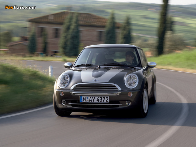 Mini Cooper Park Lane (R50) 2005 photos (640 x 480)