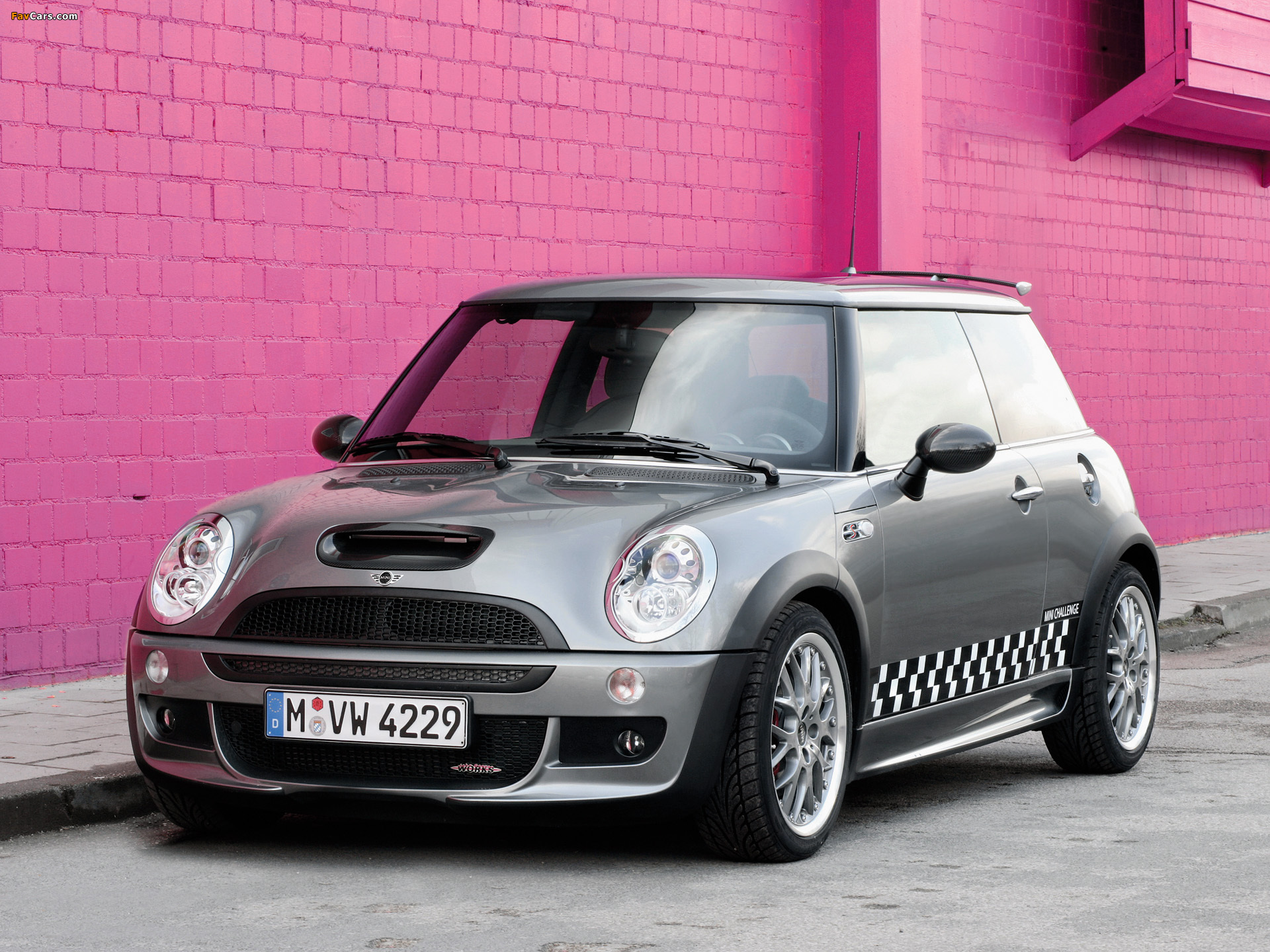 Mini Cooper S Challenge Special Edition (R53) 2005 photos (1920 x 1440)