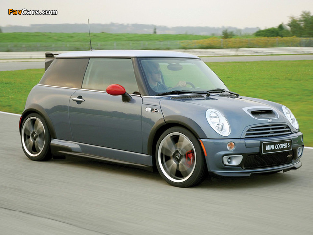 Mini Cooper S John Cooper Works GP (R53) 2006 images (640 x 480)