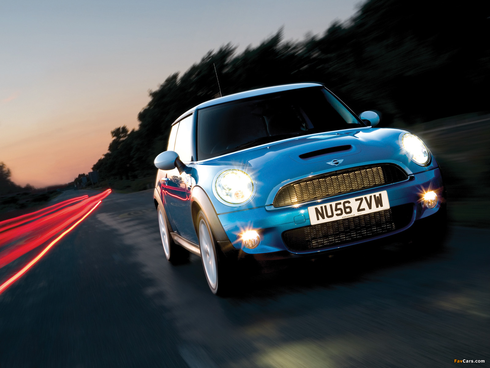 Mini Cooper S UK-spec (R56) 2006–10 images (1600 x 1200)