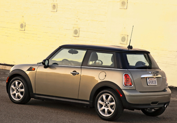 Mini Cooper US-spec (R56) 2006–10 images