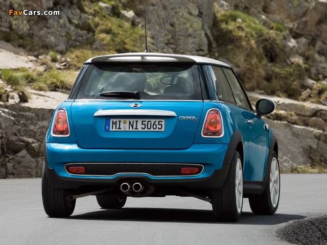 Mini Cooper S (R56) 2006–10 photos (640 x 480)