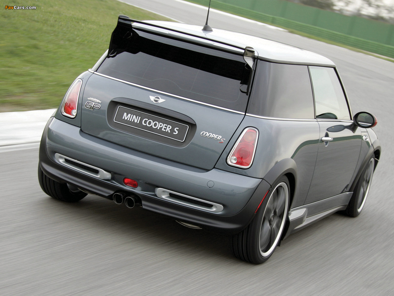 Mini Cooper S John Cooper Works GP (R53) 2006 pictures (1280 x 960)