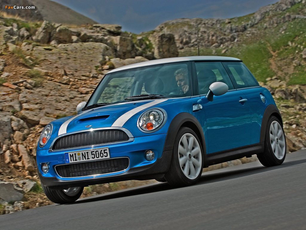 Mini Cooper S (R56) 2006–10 pictures (1024 x 768)