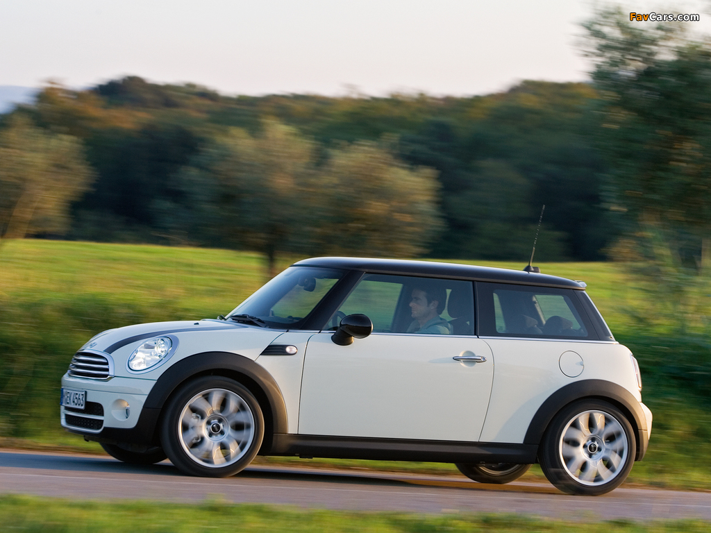 Mini Cooper D (R56) 2007–10 wallpapers (1024 x 768)