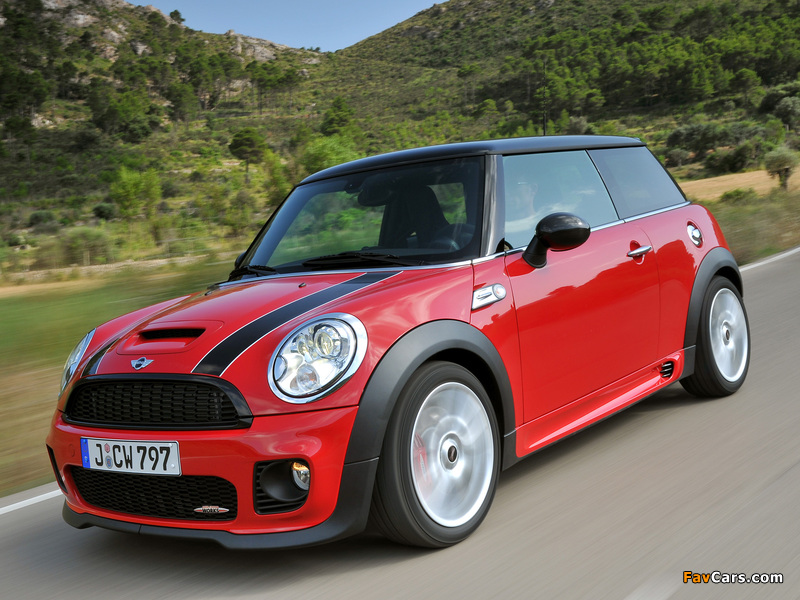 Mini John Cooper Works (R56) 2008–10 photos (800 x 600)