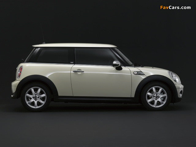 Mini Cooper Abbey Road (R56) 2008 wallpapers (640 x 480)