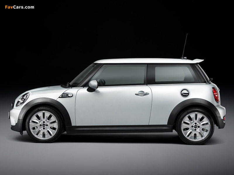 Mini Cooper S 50 Camden (R56) 2009 images (800 x 600)