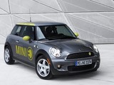 Mini E (R56) 2009–14 pictures