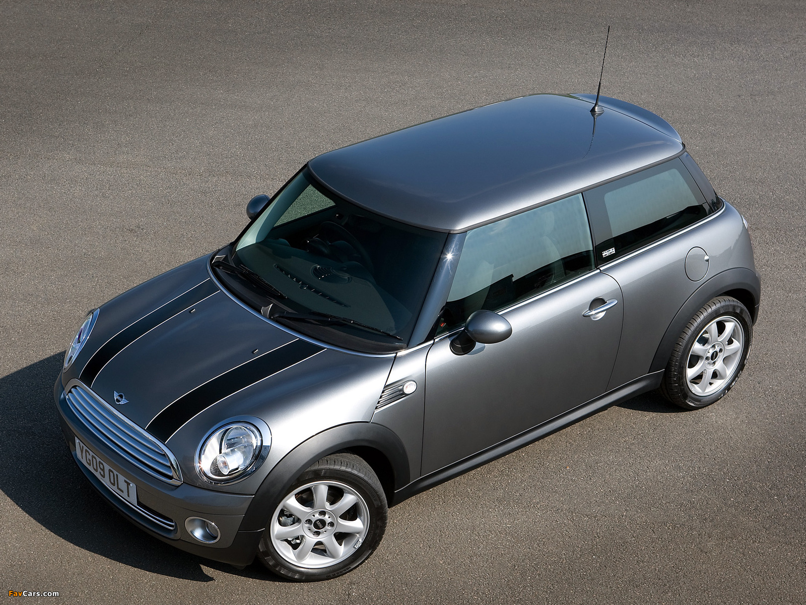 Mini Cooper Graphite (R56) 2009 wallpapers (1600 x 1200)