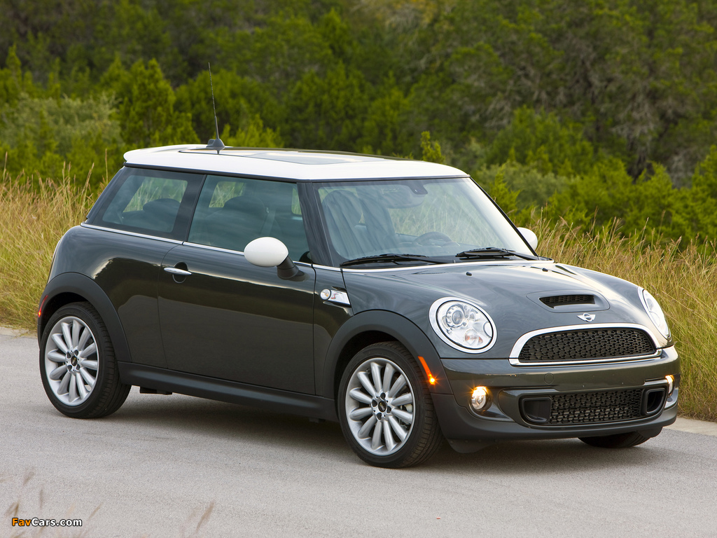 Mini Cooper S US-spec (R56) 2010–14 photos (1024 x 768)