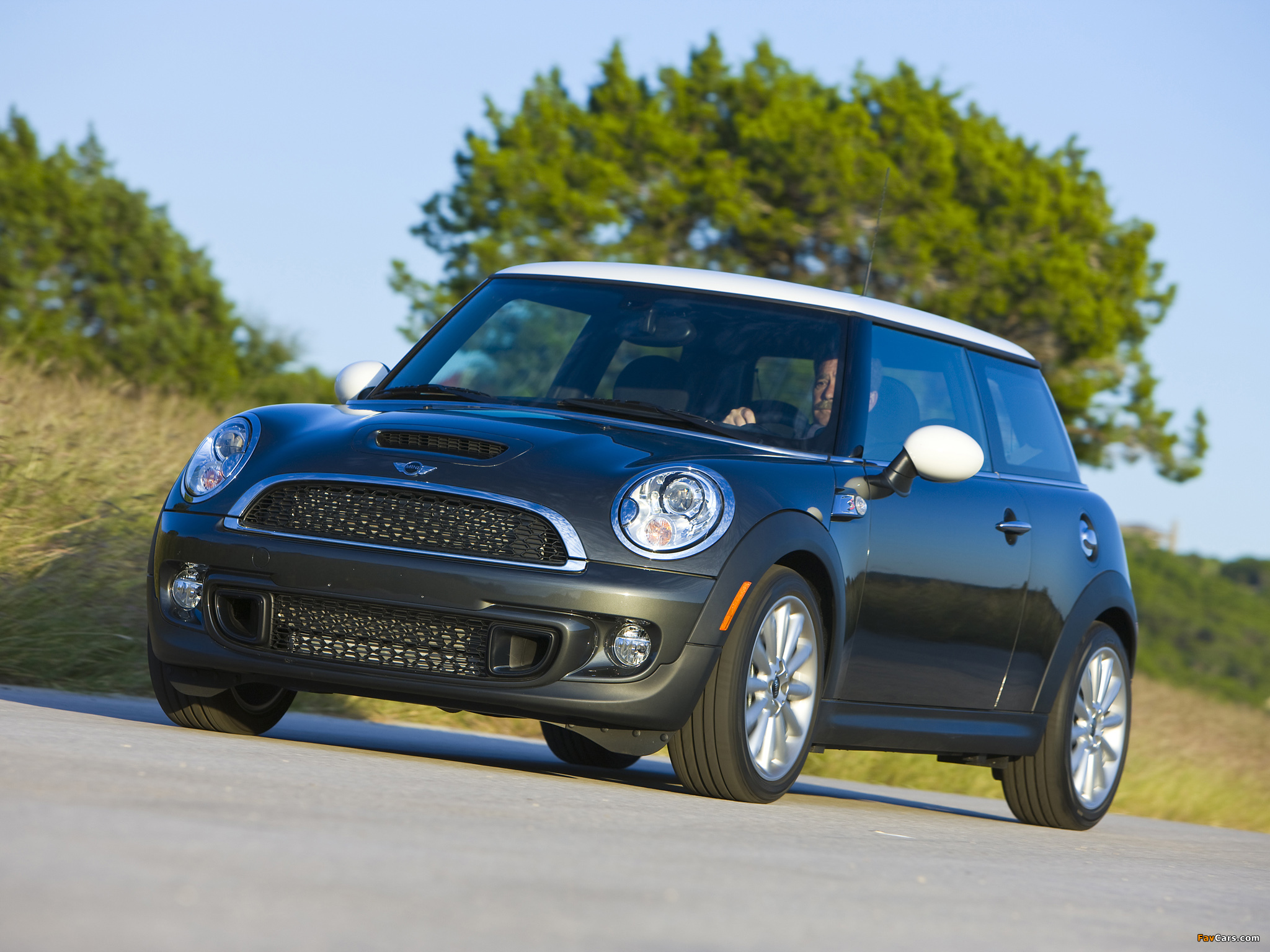 Mini Cooper S US-spec (R56) 2010–14 pictures (2048 x 1536)