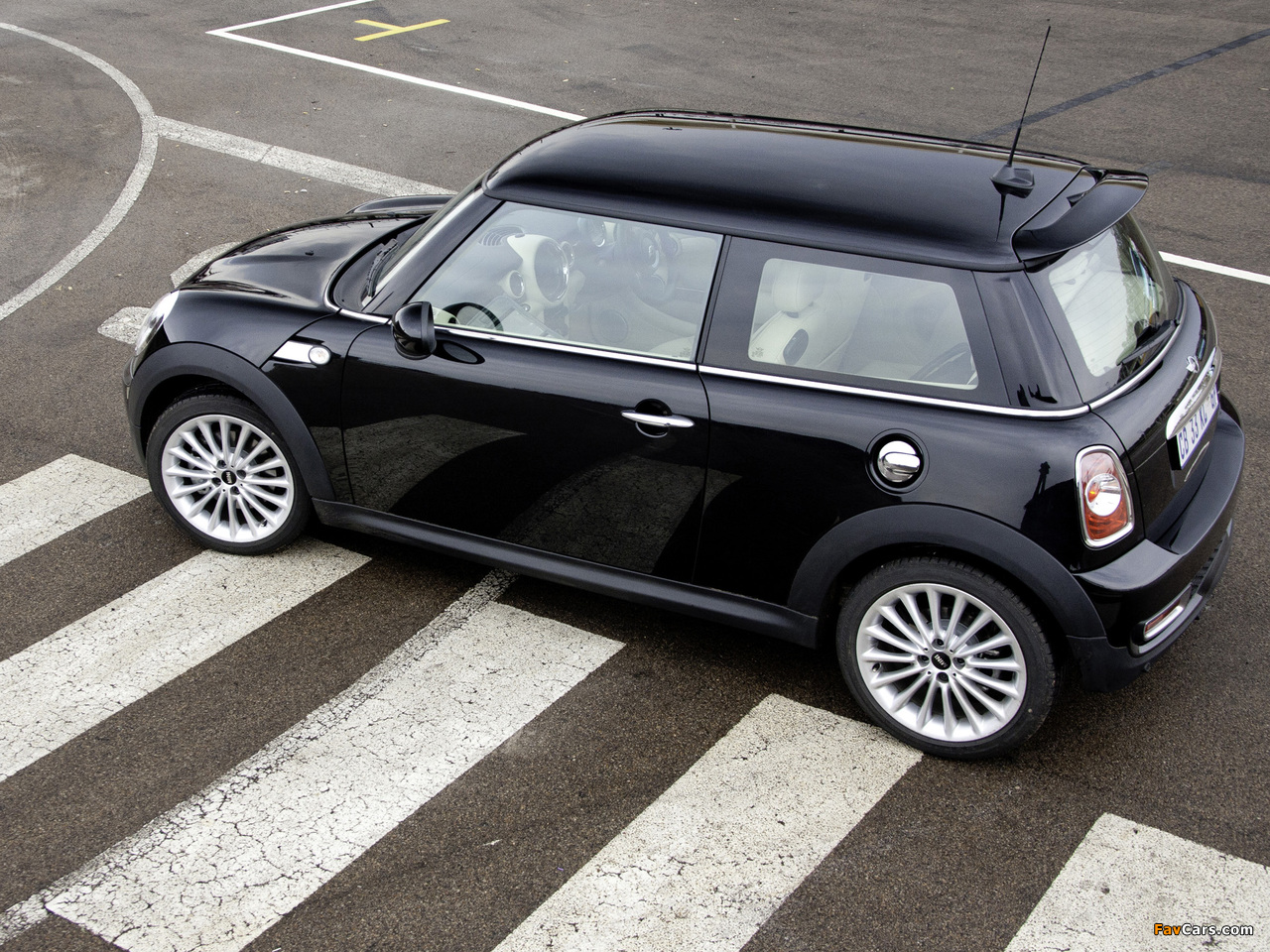 Mini Cooper S Inspired by Goodwood ZA-spec (R56) 2012 images (1280 x 960)