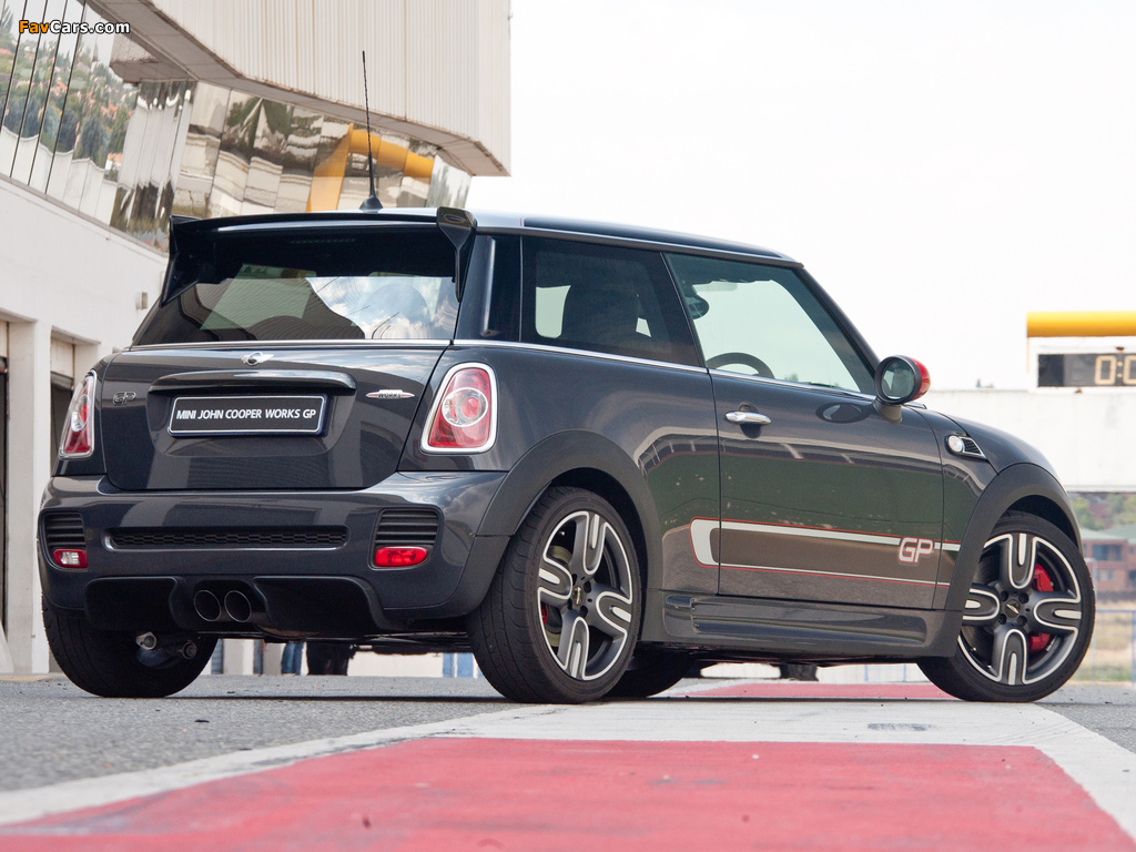 Mini John Cooper Works GP ZA-spec (R56) 2012 images (1024 x 768)